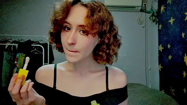 Snapshot of JoannaTompson chatting on March 25, 2:33 am JoannaTompson online show from March 25, 2:33 am