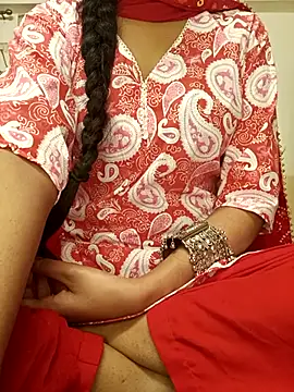 Snapshot of Ruchi-34 chatting on March 22, 5:58 pm Ruchi-34 online show from March 22, 5:58 pm