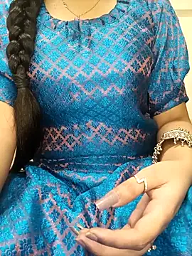 Snapshot of Ruchi-34 chatting on May 31, 8:31 pm Ruchi-34 online show from May 31, 8:31 pm
