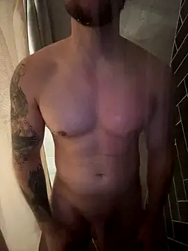 Snapshot of tjuodziauskas chatting on November 14, 3:37 pm tjuodziauskas online show from November 14, 3:37 pm