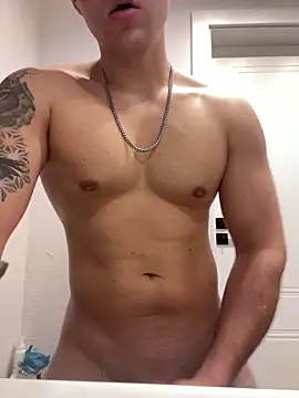 Snapshot of tjuodziauskas chatting on December 29, 9:50 am tjuodziauskas online show from December 29, 9:50 am