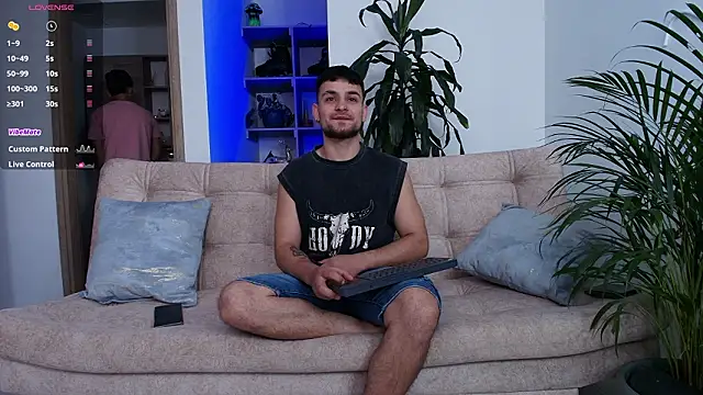 Aron-santoro online show from March 14, 9:21 pm