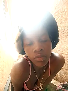 Snapshot of Supa_babe chatting on October 17, 7:44 am Supa babe online show from October 17, 7:44 am