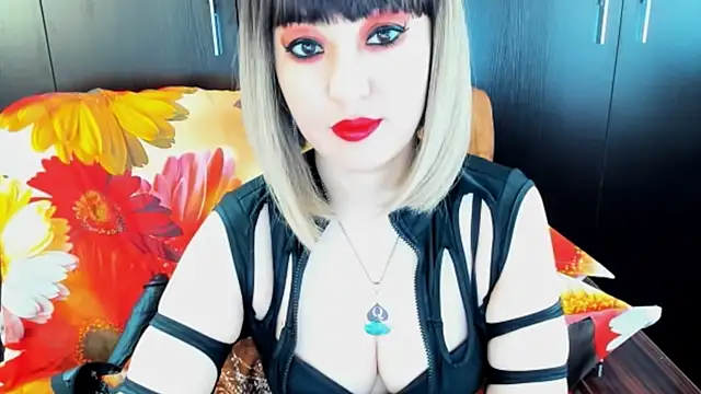 DaisyMun online show from November 28, 4:45 am