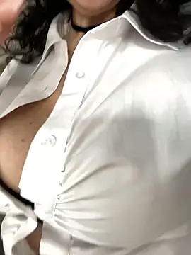 Katie-n online show from February 11, 7:30 am