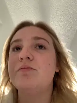 cammy2 online show from December 31, 8:34 pm