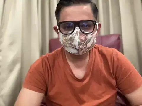 Snapshot of slavekinky001 chatting on October 5, 6:53 pm slavekinky001 online show from October 5, 6:53 pm