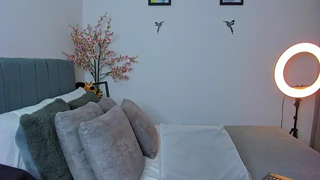 im sarah34 online show from March 9, 1:25 am