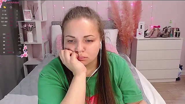 Snapshot of Crazyy_girl_ chatting on March 18, 4:17 pm Crazyy girl online show from March 18, 4:17 pm