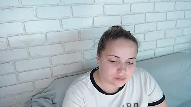 Snapshot of Crazyy_girl_ chatting on November 2, 3:28 pm Crazyy girl online show from November 2, 3:28 pm