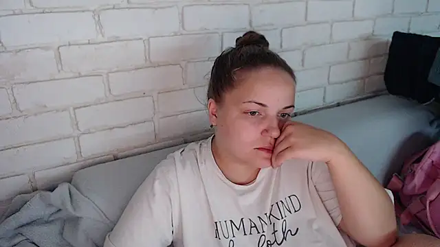 Snapshot of Crazyy_girl_ chatting on September 21, 3:39 pm Crazyy girl online show from September 21, 3:39 pm