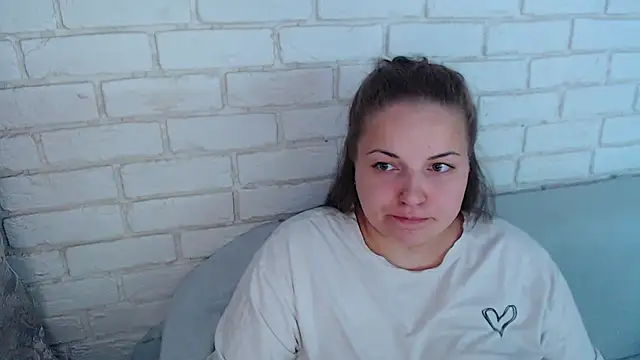 Snapshot of Crazyy_girl_ chatting on October 26, 6:25 am Crazyy girl online show from October 26, 6:25 am