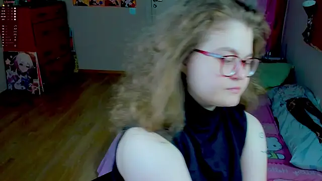 Snapshot of Sashy_Way chatting on June 20, 12:54 pm Sashy Way online show from June 20, 12:54 pm