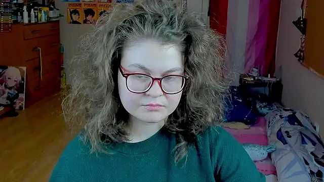 Sashy Way online show from March 7, 4:45 pm