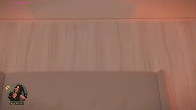 kaylarossi online show from April 14, 8:25 pm