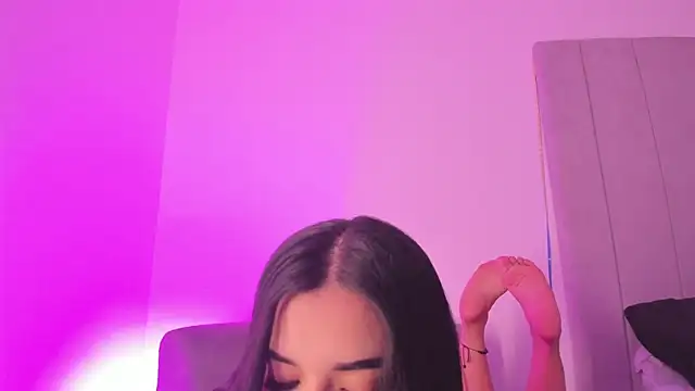 kaylarossi online show from March 22, 7:20 pm