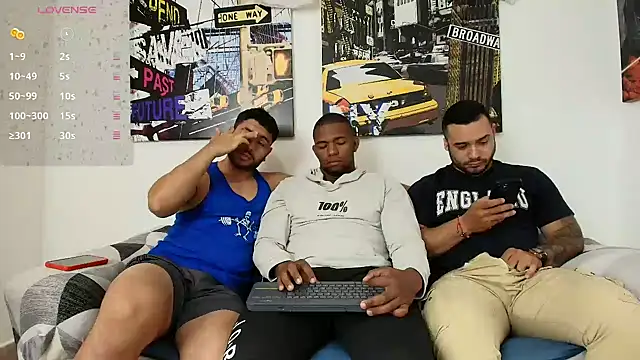 hott dicks online show from December 31, 1:41 pm