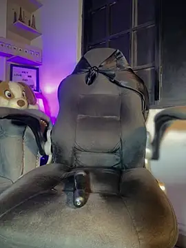 Naughty Charly online show from March 5, 2:30 am