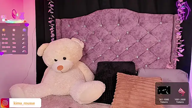 Snapshot of Marck_rousse1 chatting on December 15, 3:56 am Marck rousse1 online show from December 15, 3:56 am