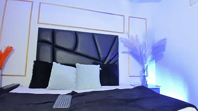 ada mclaine online show from March 4, 12:02 pm