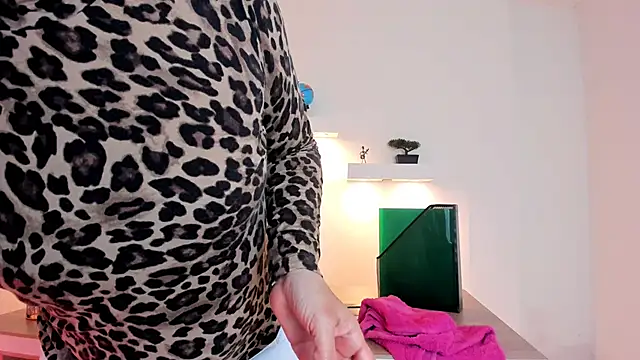 ada mclaine online show from September 28, 12:34 pm