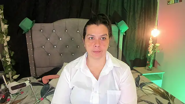 martina foxy  online show from March 18, 11:44 am