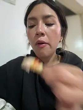 Mila Morgan online show from February 28, 8:50 pm