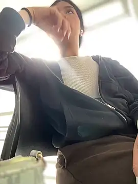 Mila Morgan online show from March 17, 2:01 pm