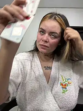 Snapshot of ivanna_rivera chatting on February 2, 10:20 pm ivanna rivera online show from February 2, 10:20 pm