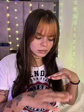 Snapshot of ivanna_rivera chatting on February 26, 2:50 pm ivanna rivera online show from February 26, 2:50 pm