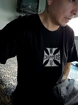 TuBandi2 online show from November 5, 8:56 pm