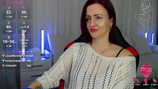Snapshot of ElisaJane chatting on January 22, 1:20 am ElisaJane online show from January 22, 1:20 am