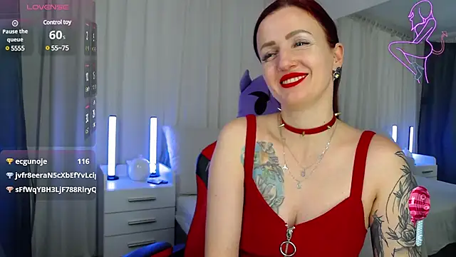 Snapshot of ElisaJane chatting on February 23, 8:44 pm ElisaJane online show from February 23, 8:44 pm