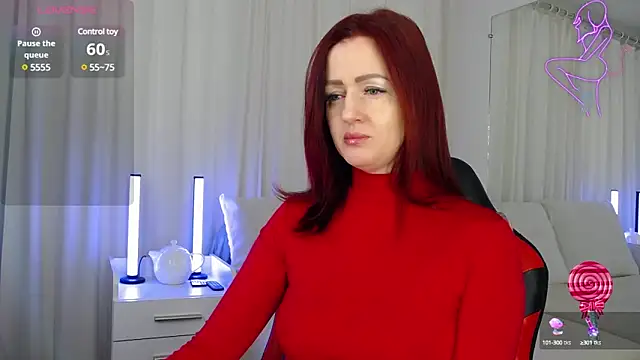 Snapshot of ElisaJane chatting on February 11, 11:01 pm ElisaJane online show from February 11, 11:01 pm