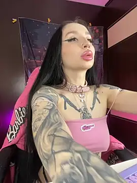 Molly  Moon online show from November 11, 3:12 am