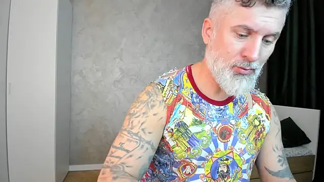 BlowMyXXL online show from January 9, 10:41 pm