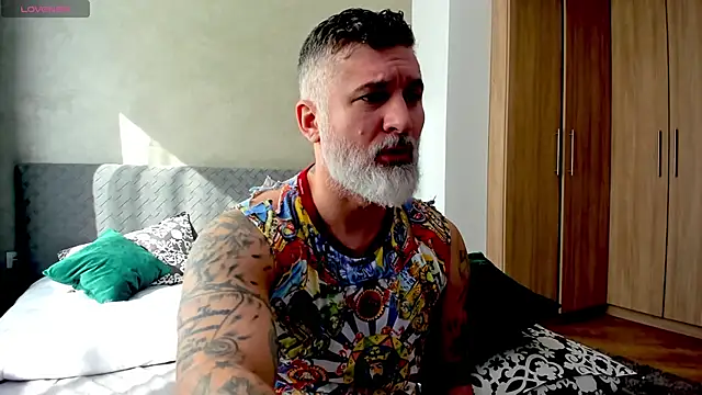 BlowMyXXL online show from March 8, 8:11 am