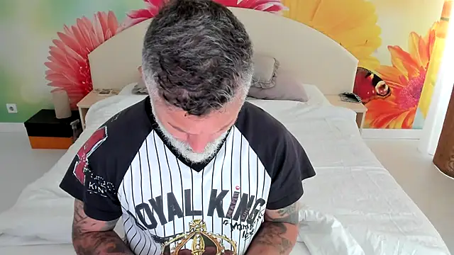 BlowMyXXL online show from November 12, 9:24 am