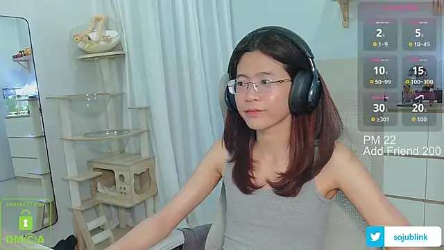 littlemiilk online show from December 16, 8:29 am