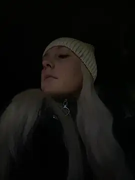 MerlinDave online show from February 4, 1:33 am