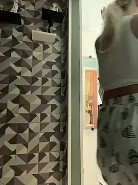 MerlinDave online show from January 10, 1:23 am