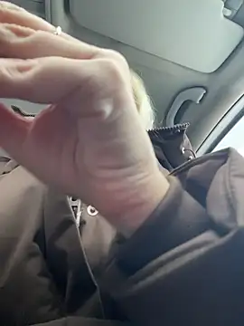 MerlinDave online show from February 18, 4:21 am