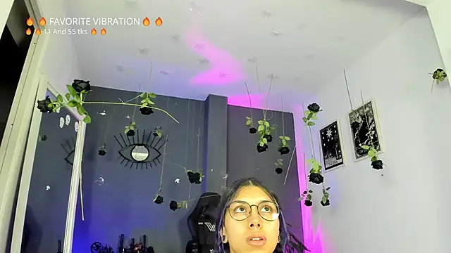 Raven Witch  online show from March 24, 6:08 pm