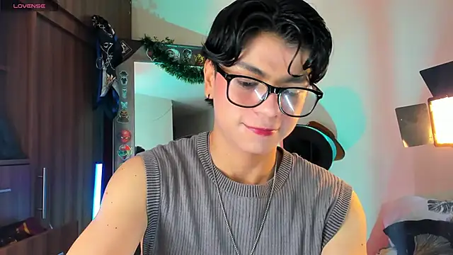 marckalexis online show from January 11, 6:04 pm