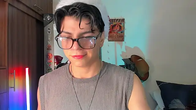 marckalexis online show from December 18, 10:57 pm