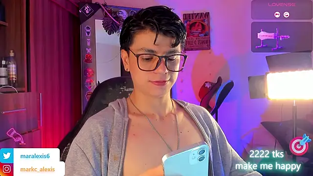 marckalexis online show from May 20, 3:42 pm