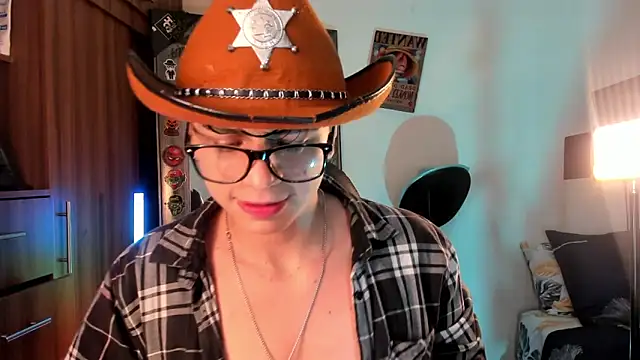 Snapshot of marckalexis chatting on October 15, 11:02 pm marckalexis online show from October 15, 11:02 pm