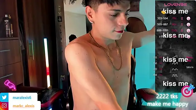 Snapshot of marckalexis chatting on February 27, 3:18 am marckalexis online show from February 27, 3:18 am