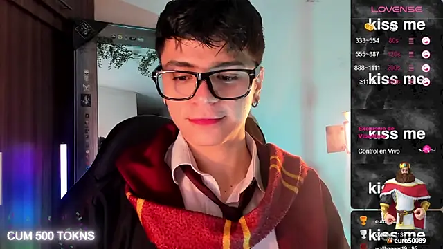 Snapshot of marckalexis chatting on March 1, 8:21 pm marckalexis online show from March 1, 8:21 pm