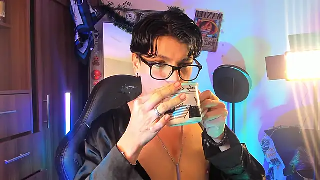 marckalexis online show from January 9, 12:17 am